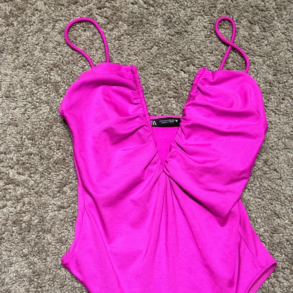 Zara one piece Small